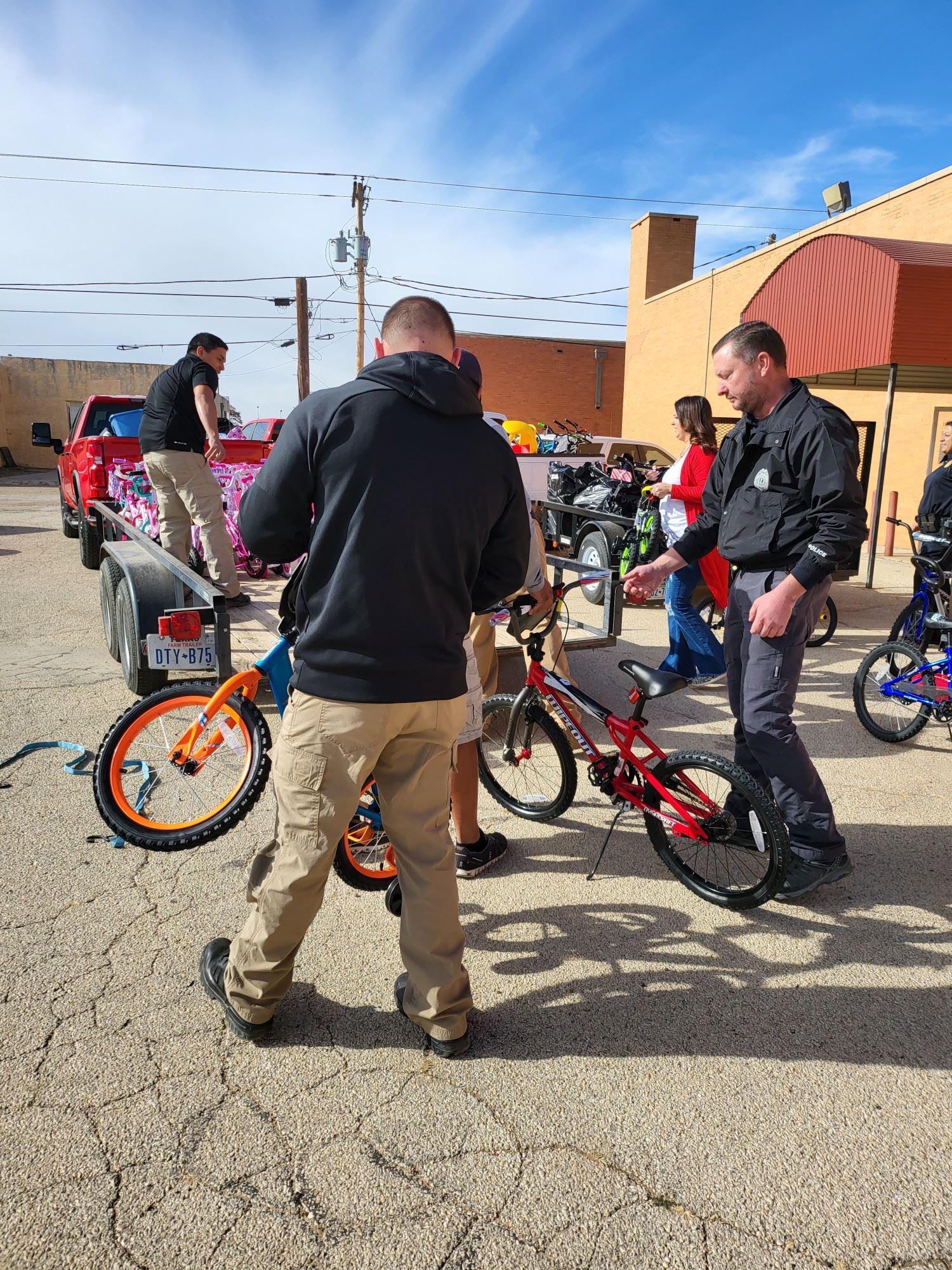 Cops and Kids Christmas 11