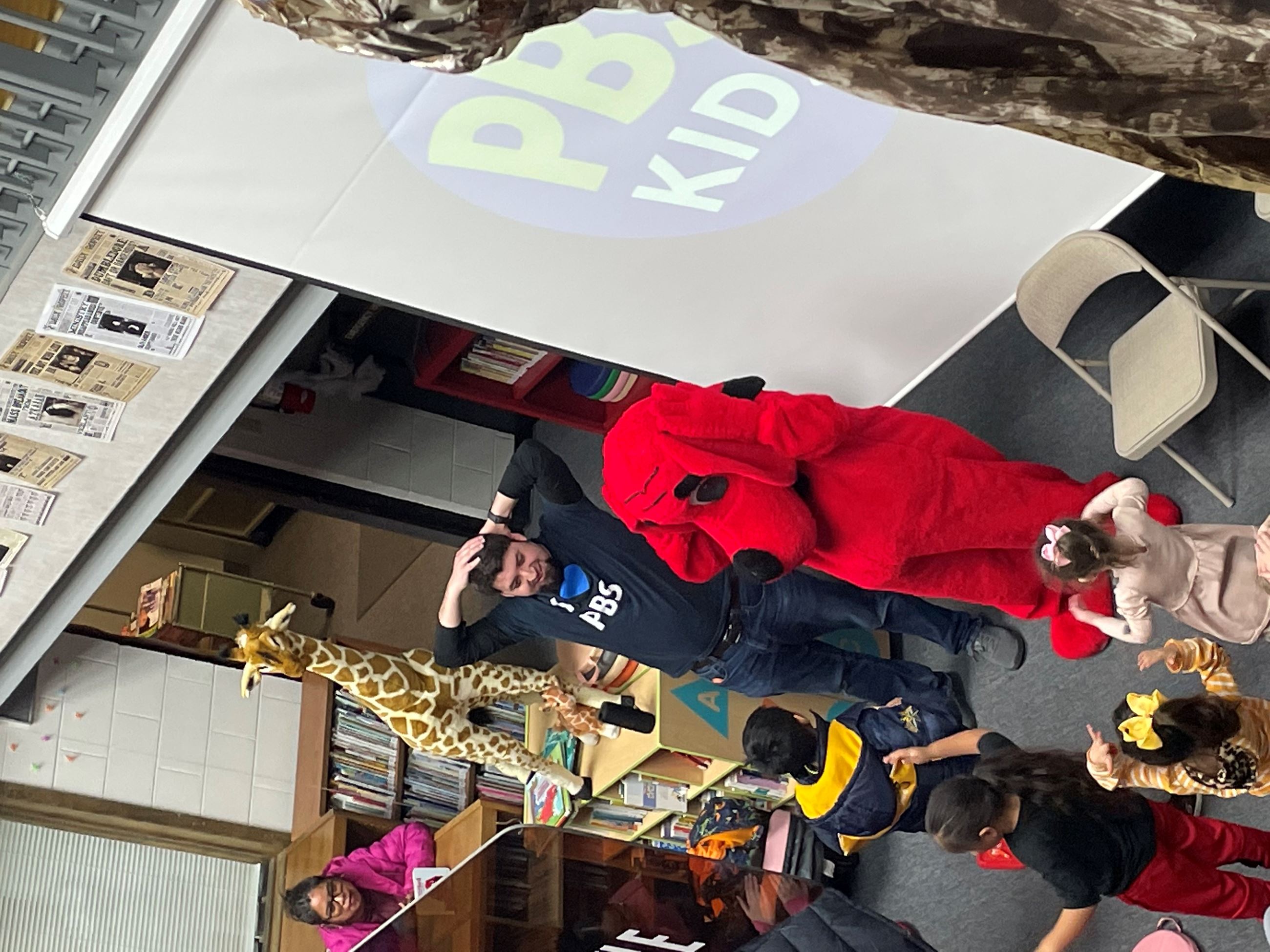 Unger Event - Clifford the Big Red Dog 3